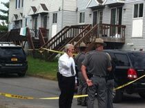 中国留学生刺杀同学并自残 被美国警察5枪击毙