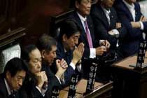 日本强行通过新安保法 中国罕见连夜回应谴责