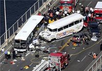 美国西雅图发生严重车祸 4人死亡