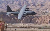 美军一架C-130折翼阿富汗 至少5名美军丧生