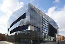 华为宣布与曼彻斯特大学合作开发石墨烯技术