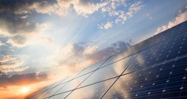 他是真正的&ldquo;光&rdquo;能力者，耄耋老人企图用光改变世界