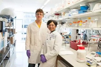 她和丈夫辞职读博，只为给自己研发绝症解药