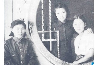 揭秘抗联神秘女兵只穿裙子能徒手杀鬼子