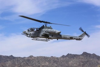 美海军陆战队一架AH-1Z武装直升机坠毁 机上2名飞行员遇难