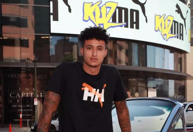 库兹马签约PUMA！