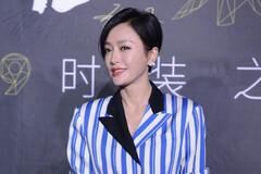 吴宣仪穿HM走红毯撞款杨幂完胜大逆袭？李宇春同款造型才是真惊艳