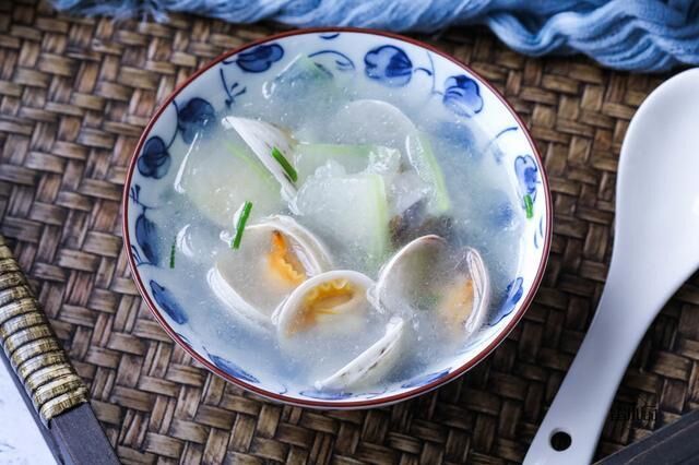 夏末初秋，喝汤最养人，滋补又解暑，比吃肉强多了，关键还不贵