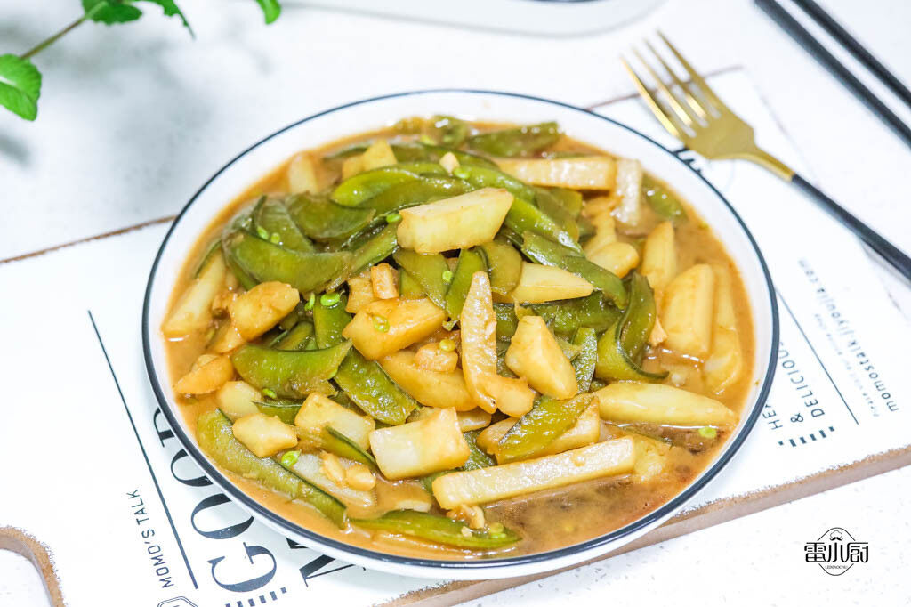 土豆别再炒丝了，这种做法比土豆丝好吃多了，你试试