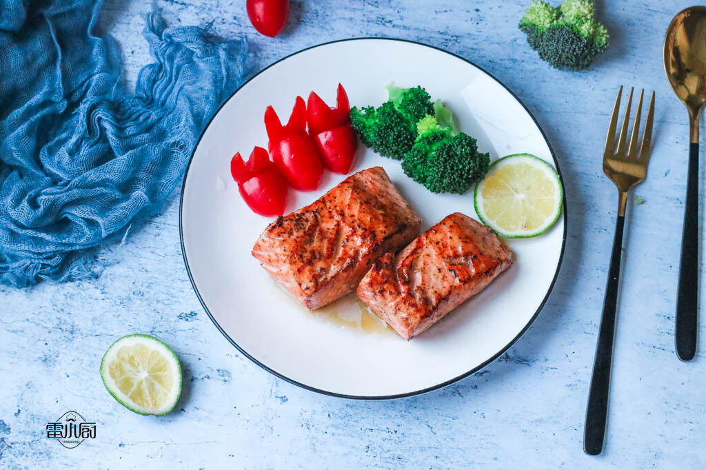 这种鱼100块钱一斤，肉多无刺，老少皆宜，贵也很值