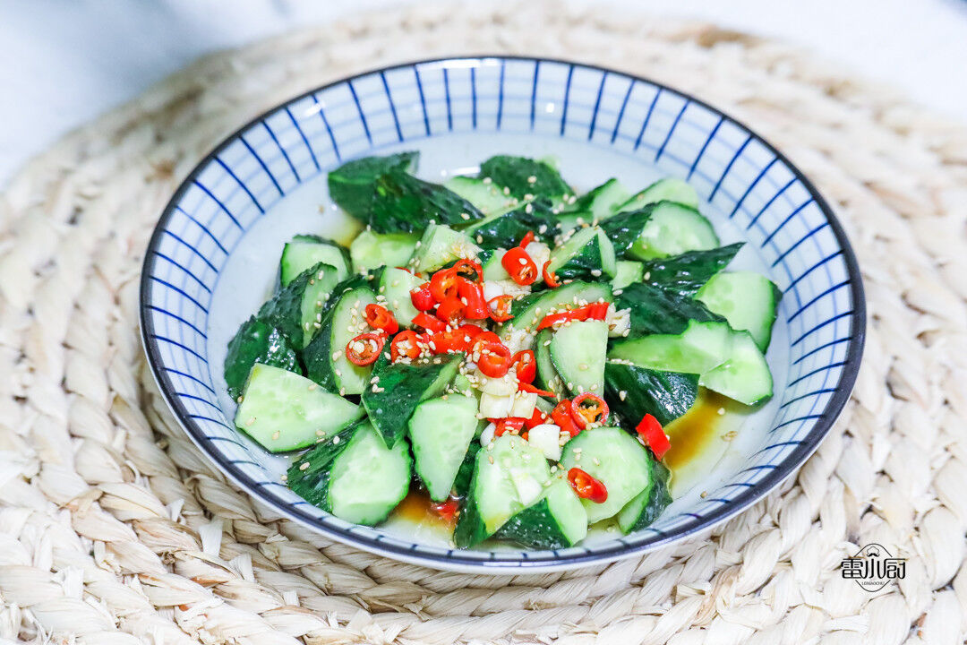 天热就好这一口，切切拌拌就上桌，男人下酒，女人瘦身！