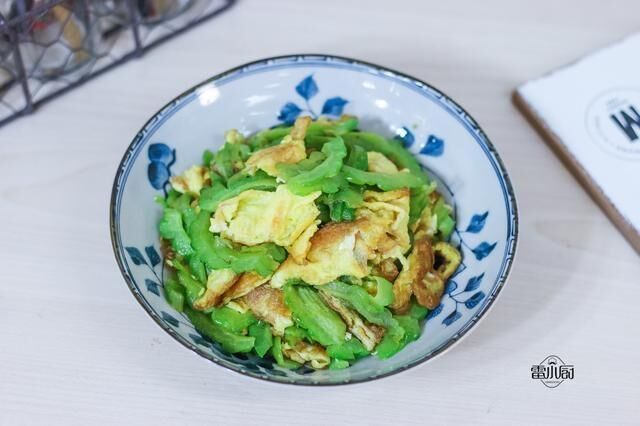 4月减肥不用节食，这6道菜，每天换着做，体重蹭蹭往下降！