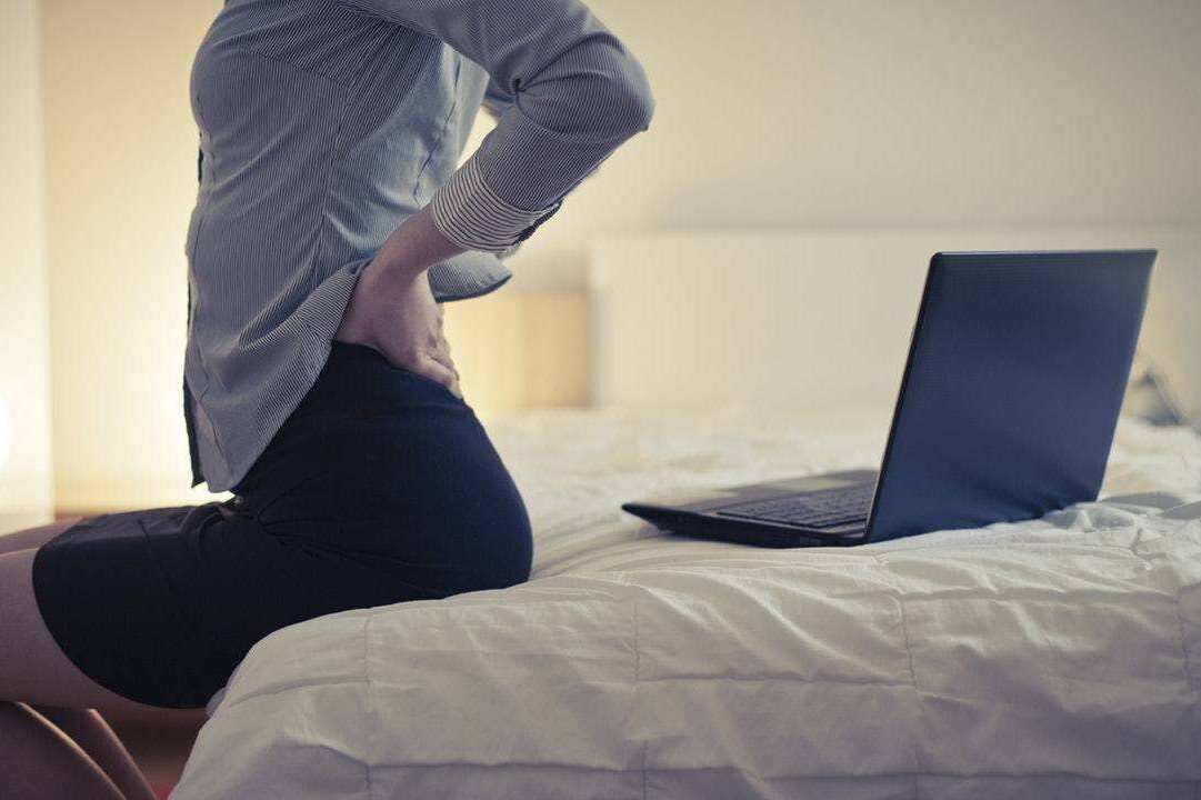 狐狸实验室 | 这届年轻人的腰已经不行了！你该怎么办？