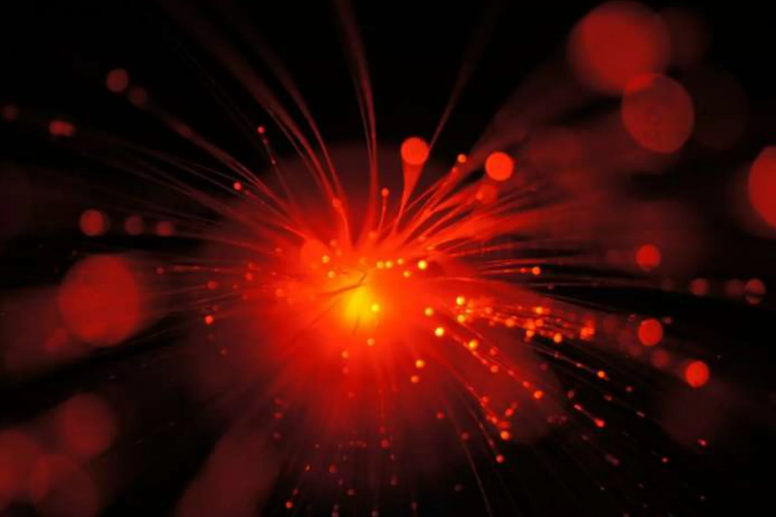 搜狐科学 |&nbsp;五角大楼：激光通讯可能在五年内实现&ldquo;千里传音&rdquo;