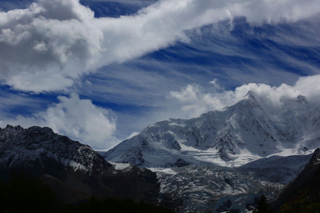 这个触手可及的绝美冰川已经开始慢慢融化了，再不去就晚了