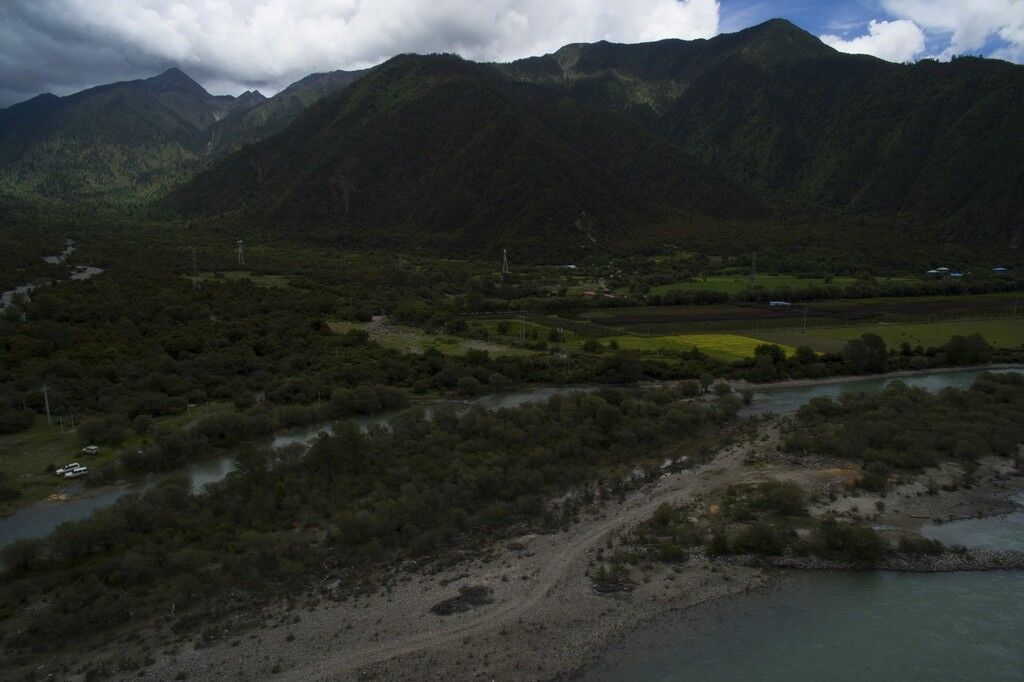 川藏线到底有什么魅力，吸引那么多人前往？