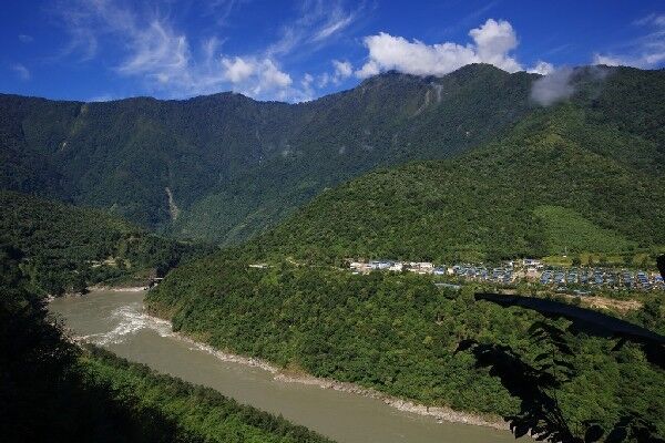 西藏有座城，不仅名字好听，且景色给去过的人留下深深的印象