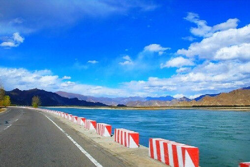 因受传统观念影响，内地很平常的一道菜在西藏只有一个地方能吃到