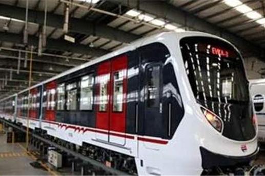 中国地铁又火了！美国乘客兴奋不已，当地政府马上追加一笔订单