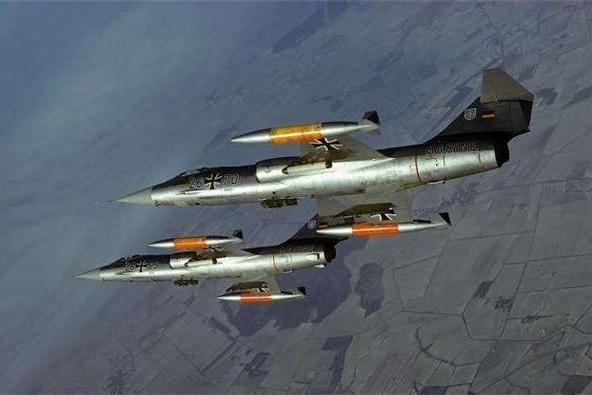 速度2.2马赫的&ldquo;飞行棺材&rdquo;，超过116名飞行员死亡，无人敢开