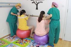 二十年后，二胎家庭都要面对这三个难题，现实且沉重