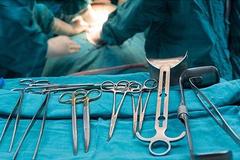 手剥胎盘到底有多疼？宝妈：宁愿多生几次孩子，也不想在经历一次