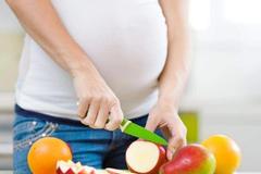 孕期常吃这些水果，胎儿大脑发育会更好，颜值也会更高哦