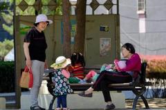 这3种家庭的孩子，并不适合姥姥带娃，往往只会吃力不讨好