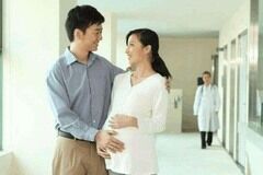 一碰就怀孕的女性，可能大多数都有这3个特征，属于“易孕”体质