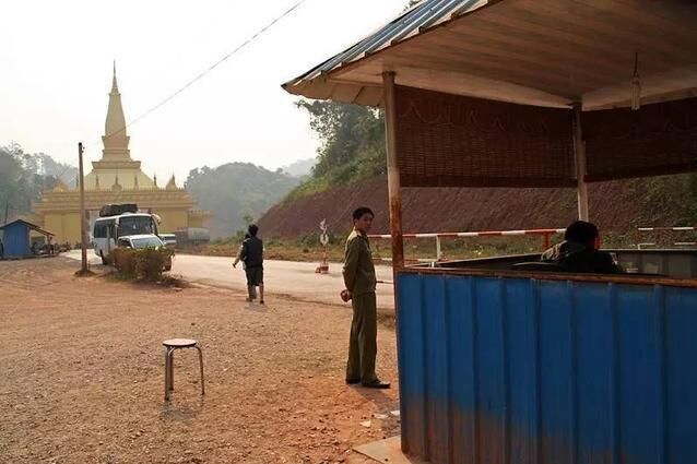 想去老挝自驾你知道需要办哪些手续吗，这些流程犹如过关斩将