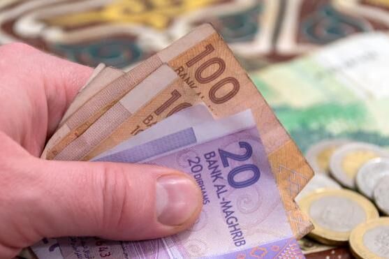 在摩洛哥旅游住宿，你应该用迪拉姆付房费还是用欧元付房费