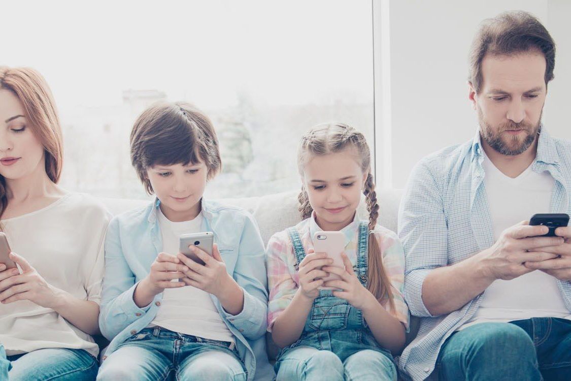 伦敦国王学院：手机成瘾是一种精神障碍，23%的青少年受影响