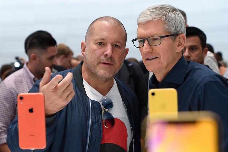 苹果CEO库克斥责《华尔街日报》有关Jony Ive离开苹果的报道荒谬