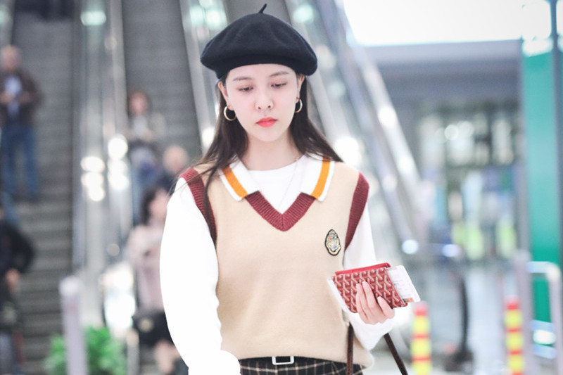 恃靓行凶！漂亮姐姐宋妍霏的秋冬御姐穿搭术，实力演绎又帅又美