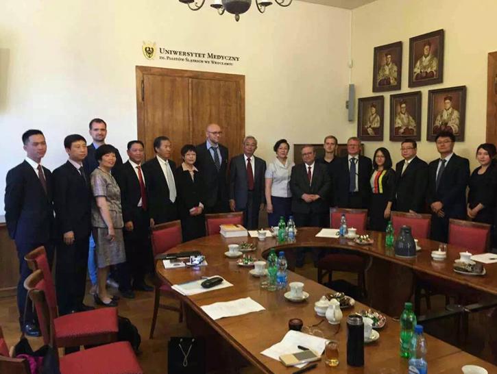 中药灵芝孢子粉参与波兰肿瘤医院肿瘤治疗临床研究