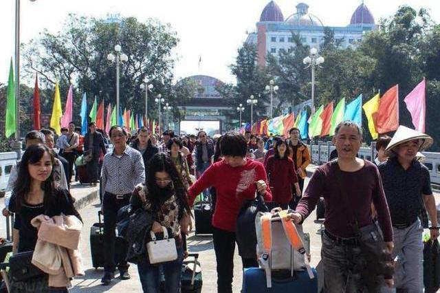 越南称美国人为朋友，新加坡人为亲戚，却用这个称号来形容我国人