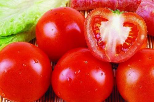 西红柿的7大功效，恐怕第一个你就不知道！还不快吃起来？