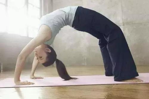 坐多久才算久坐？超过这个数，你真的要换个姿势了