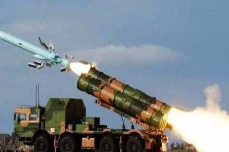 印度舰队逼近，巴基斯坦900枚导弹就位，一旦靠近就发射