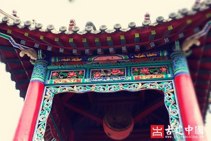 中国古代传统建筑——诗意的色彩艺术
