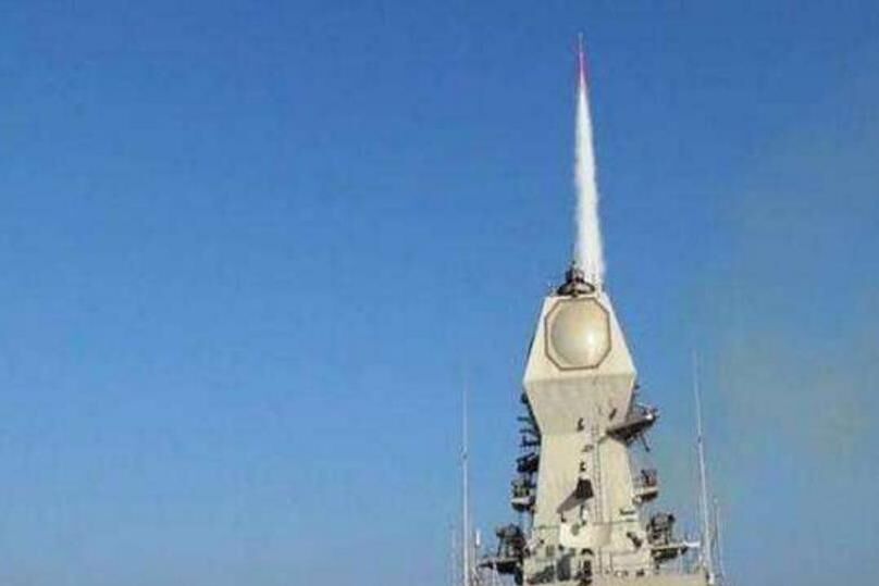 美国阻拦失败！印度定金都已经交上了：这款俄罗斯武器买定了