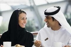 唯一拥有4个首都的国家：每一座都富得流油，却禁止女性拍照！