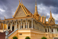 在泰国，如何一眼认出“人妖”！导游：知道这三招不吃亏