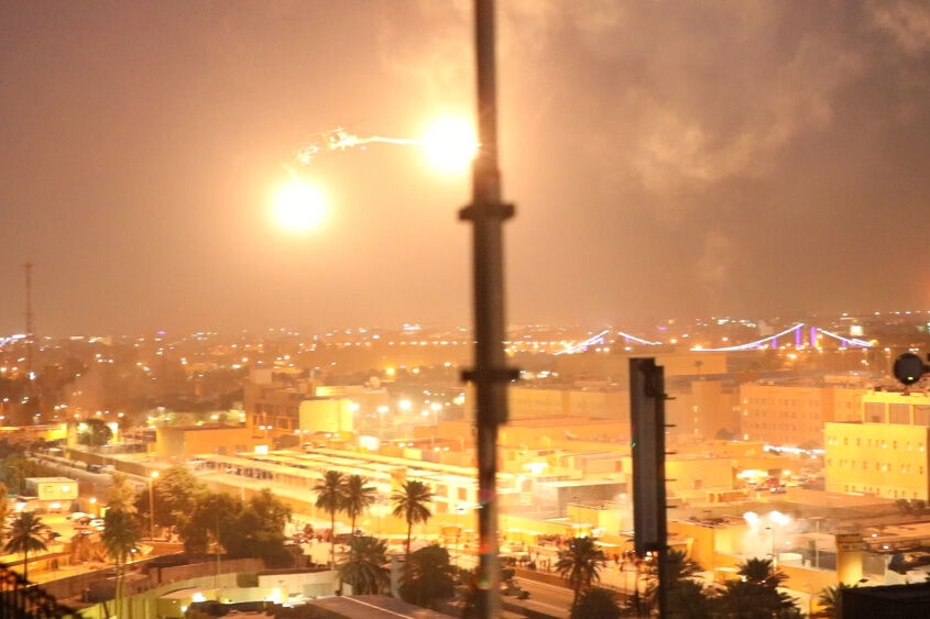 开打了 美军战机对伊发动猛烈空袭 俄：当地局势已经失控