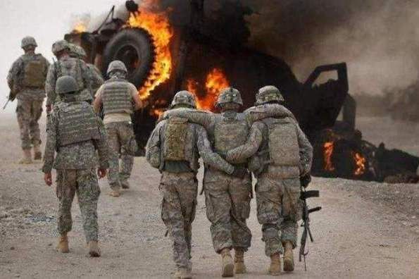 特朗普服软请求和谈 数百人死于非命 建筑商：什么时候想炸就炸