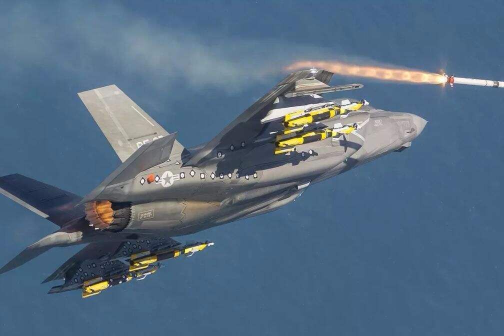 以色列替美窃取违约铁证 F-35战机闯入伊朗领空  德黑兰：保持冷静