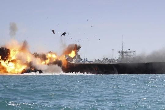伊朗反舰导弹击中目标 但结果却大失所望 俄：击沉航母还得靠它