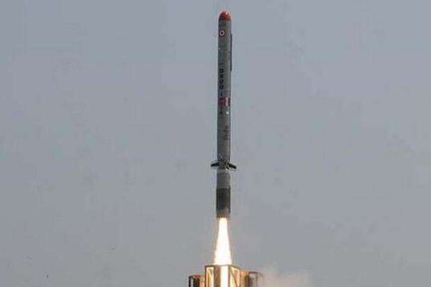 敏感时刻 包括歼-10上百架战机云集巴国 印度准备从前线撤军