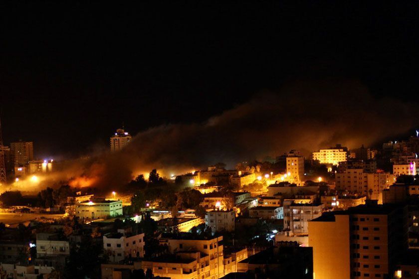 化敌为友 以色列战机突然发动空袭 哈马斯武装罕见提出支援