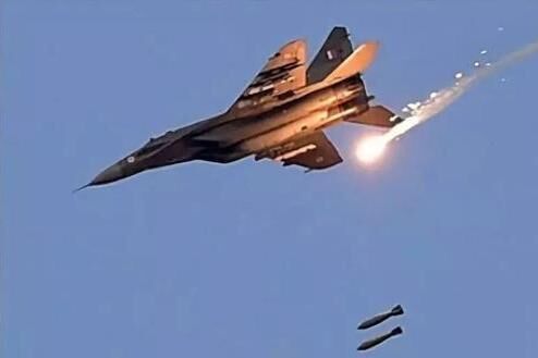 忍无可忍 再次出动战机并爆发激烈空战 巴铁：愿给印度一个机会